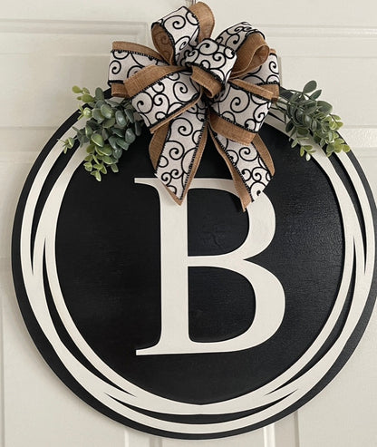 Custom Monogram Door Hanger with Elegant Bow – Personalized Decor